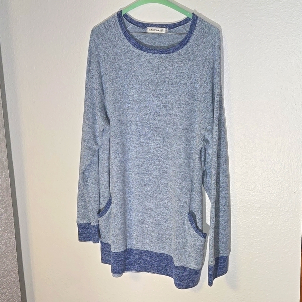 Blue Nubby Knit Top by Gadewake L